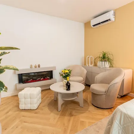 Vargu Appartement Lučenec